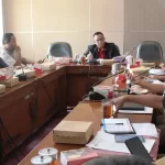 DPRD Kabupaten Pekalongan menggelar rapat kerja Pimpinan DPRD dalam hal ini Komisi I bersama Pemerintah Daerah Kabupaten Pekalongan. Agenda rapat kerja ini membahas dua hal penting yaitu pembebasan lahan di Jeruksari untuk pembangunan tanggul di sungai Bremi dan Meduri.