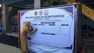 KESESI 1