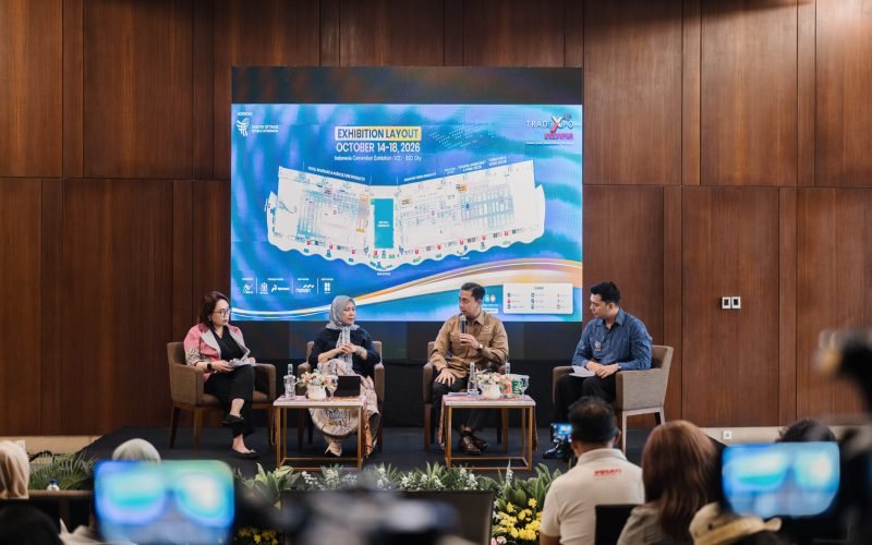 Empat narasumber membahas persiapan Trade Expo Indonesia (TEI) 2026 dalam konferensi pers di Kabupaten Tangerang, Rabu (30/9/2026). (Dok. Istimewa)