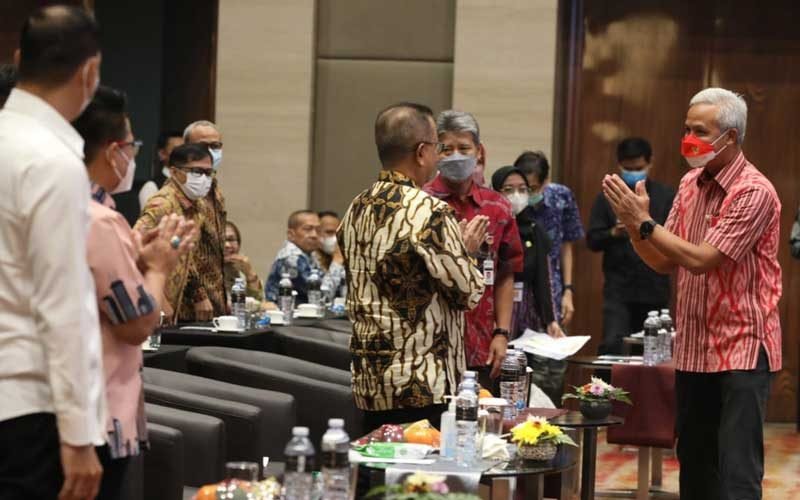 Ganjar-Jelaskan-Pentingnya-Peran-Konsultan-dalam-Pembangunan-Fisik