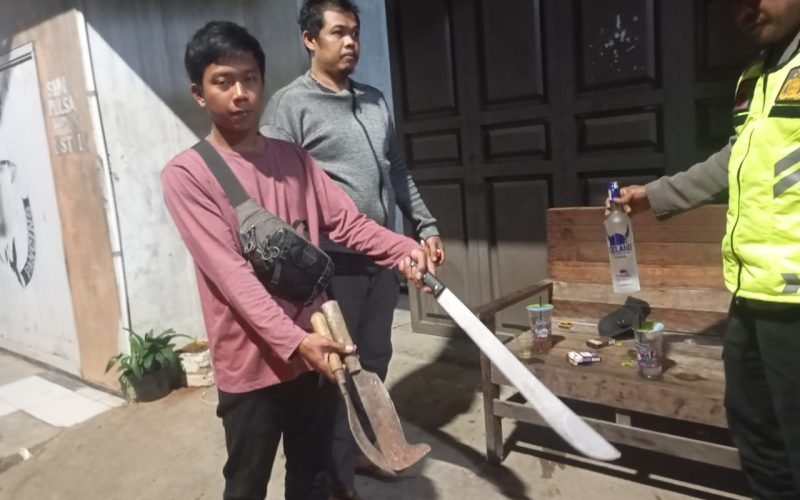 Sejumlah barang bukti diamankan oleh polisi (dok. Humas)