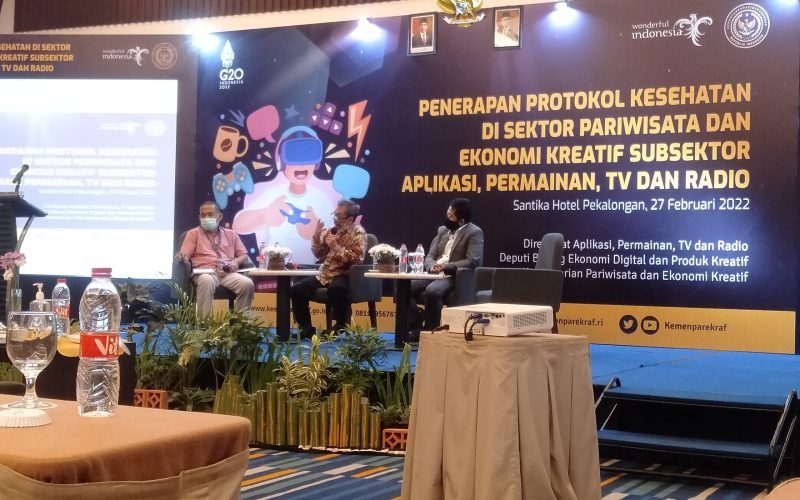 Direktorat Aplikasi, Permainan, TV dan Radio Deputi Bidang Ekonomi Digital dan Produk Kreatif Kementerian Pariwisata dan Ekonomi Kreatif (Kemenparekraf), melalui Dinas Kepemudaan dan Olahraga dan Pariwisata (Disporapar) Kabupaten Pekalongan menggelar Bimbingan Teknis Penerapan Protokol Kesehatan Di Sektor Pariwisata dan Ekonomi Kreatif, Subsektor Aplikasi Permainan TV dan Radio.
