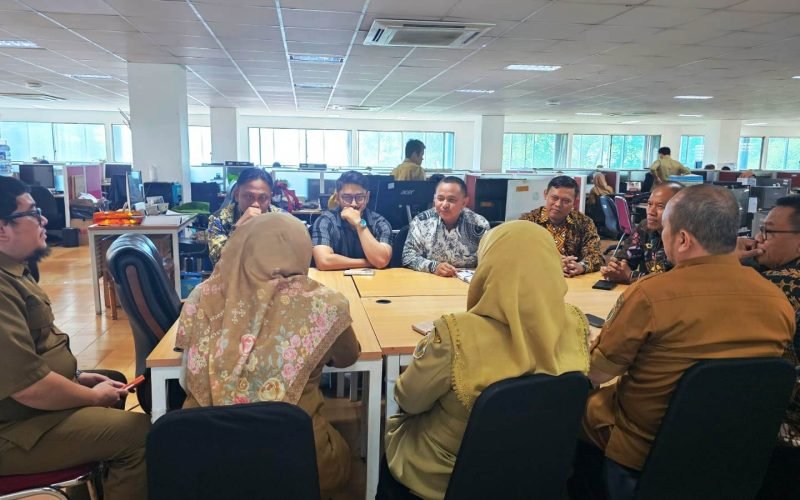 Pimpinan DPRD Kabupaten Pekalongan, Sumar Rosul saat konsultasi DPRD ke Kemendagri soal larangan dan batas kewenangan Plt. Bupati Pekalongan (dok. Istimewa).
