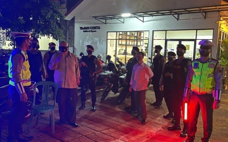 Polisi dari Polres Pekalongan meningkatkan patroli dibeberapa titik rawan yang berpotensi menimbulkan gangguan kamtibmas