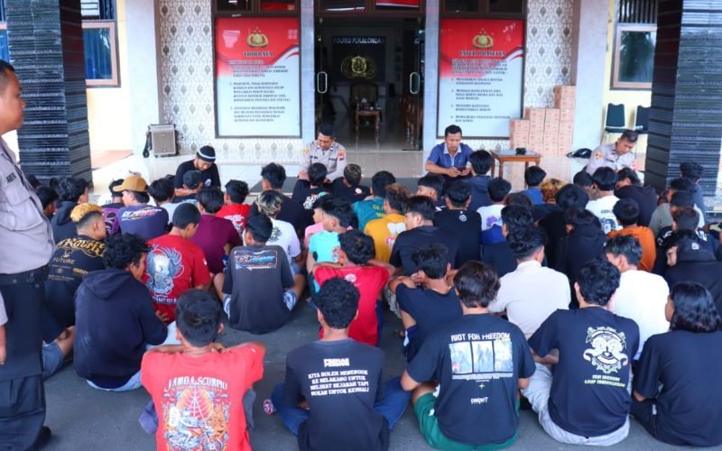 Sebanyak 65 remaja diamankan Polres Pekalongan setelah terjaring patroli skala besar pada Minggu (31/8/2025). Mereka diduga terpengaruh ajakan di media sosial untuk mengikuti aksi di wilayah Kajen (Dok. Istimewa)