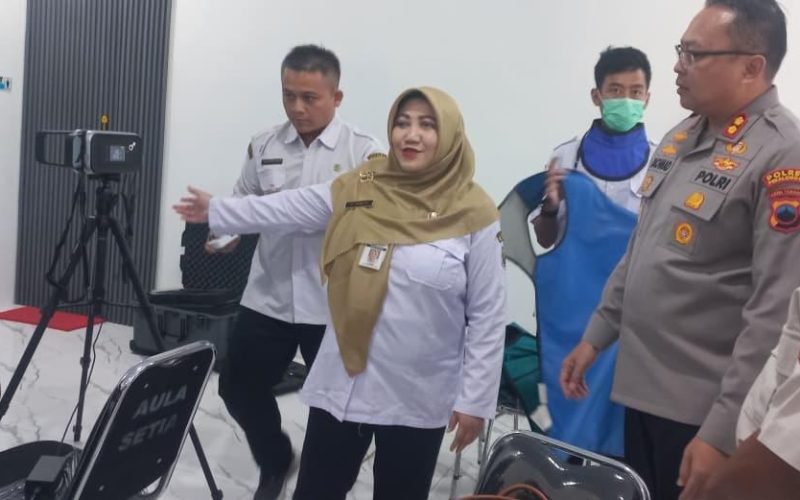 RSUD Kraton menurunkan X-Ray Portable berbasis AI untuk mempercepat perburuan kasus TBC di Kabupaten Pekalongan. Hasil skrining dapat diketahui dalam hitungan kurang dari satu menit (dok. Istimewa)