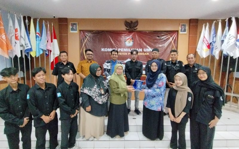 Mahasiswa PPL KPI FUAD UIN Gusdur Resmi Dilepas KPU Kabupaten Pekalongan Setelah Satu Bulan Mengabdi (dok. Istimewa)