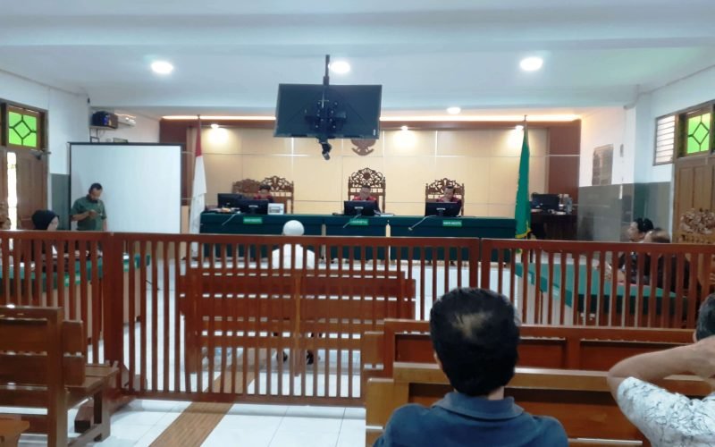 VONIS – Sidang vonis kasus pemalsuan celana Cardinal di Pengadilan Negeri Pekalongan (05/06/2024 – dok. Bagus Rasika FM)