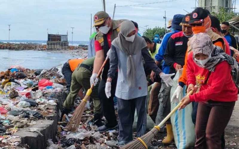 Foto ilustrasi gotong royong. (Foto : Rembangkab.go.id)